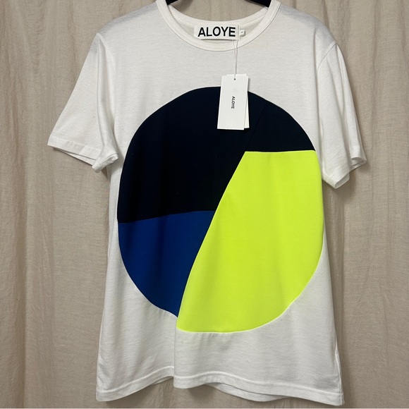 Aloye Colorblock Tee - Picture 2 of 5